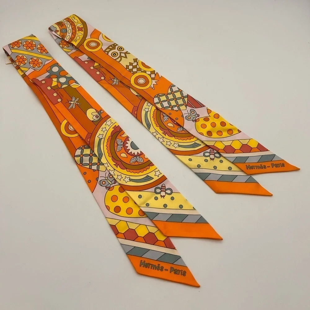 HERMES LES MURMURES DE LA FORET Set Of 2 Twilly New With Tags Orange Jaune Vif